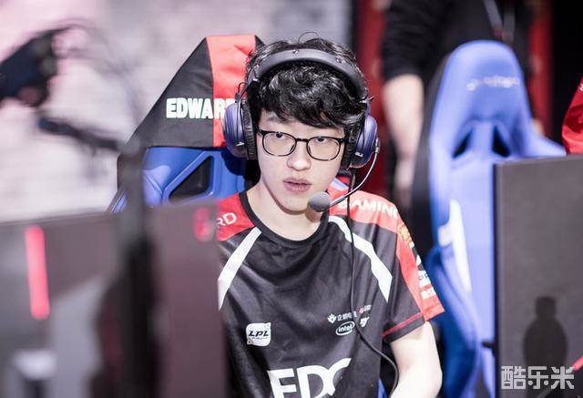 一记精彩的 一记精彩的