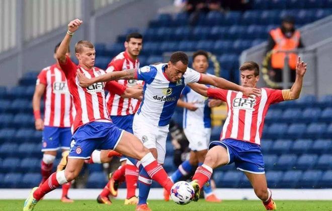 回防遭贝林 回防遭贝林