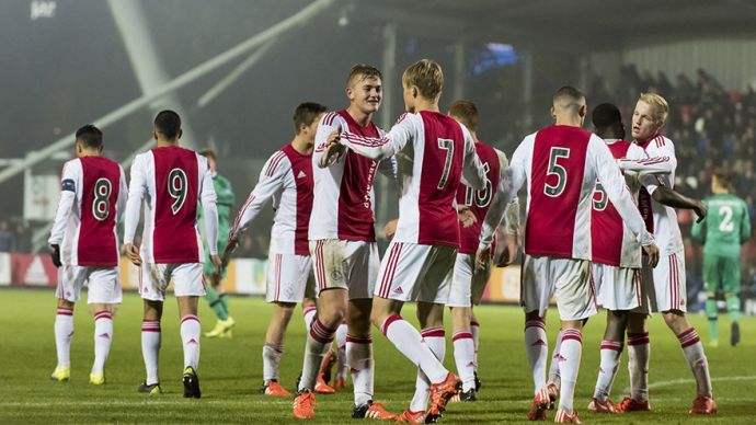 章制度来规 章制度来规