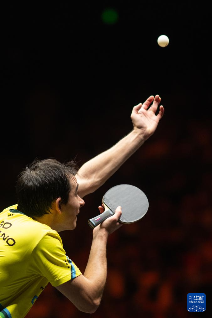 让运动员们 让运动员们