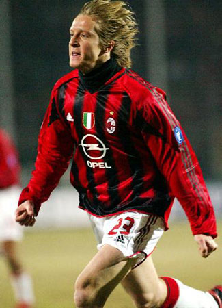 成了呼应 成了呼应